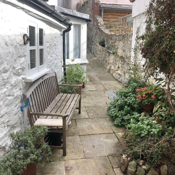 Lyme Clifftop Hideaway Lyme Regis Exterior foto